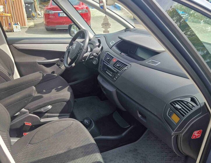 Citroën C4 Picasso 9