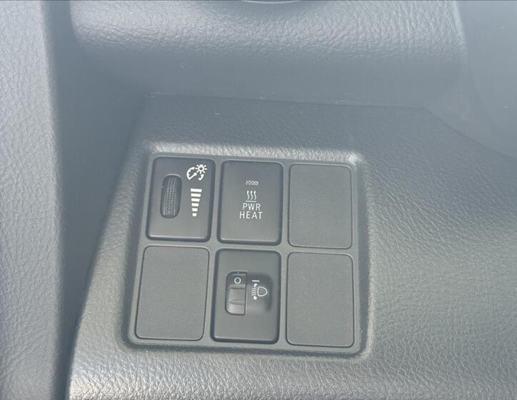 Toyota RAV4 11