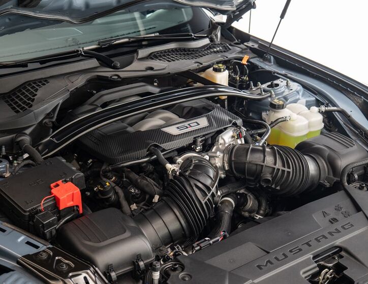 Ford Mustang 18
