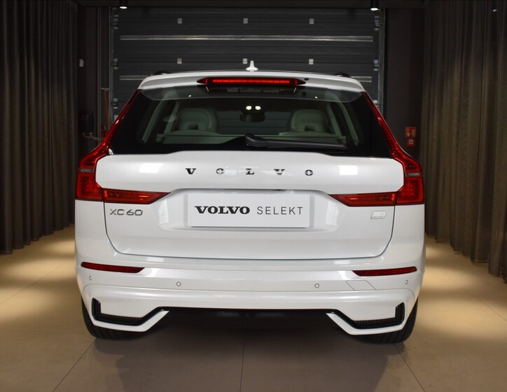 Volvo XC60 5