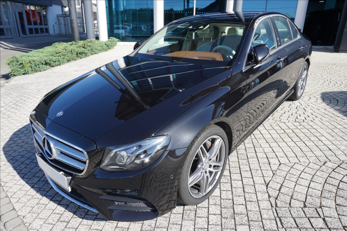 Mercedes-Benz Třídy E