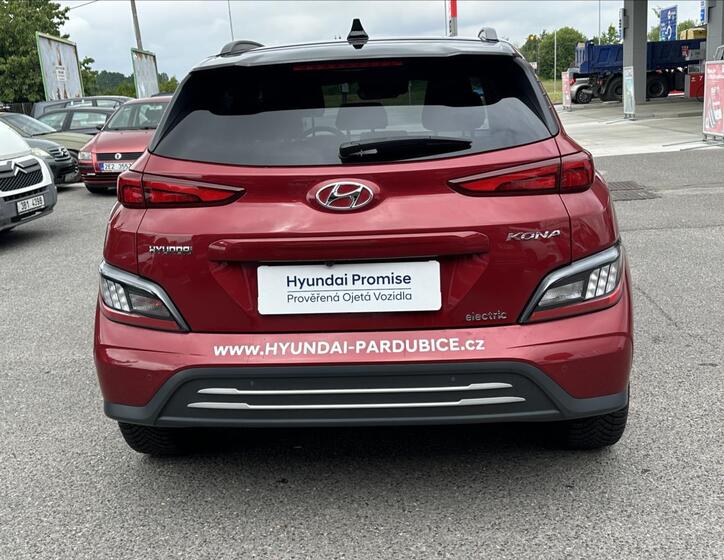 Hyundai Kona 5