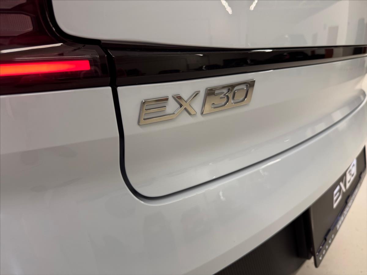 Volvo EX30