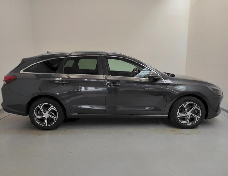 Hyundai i30 36