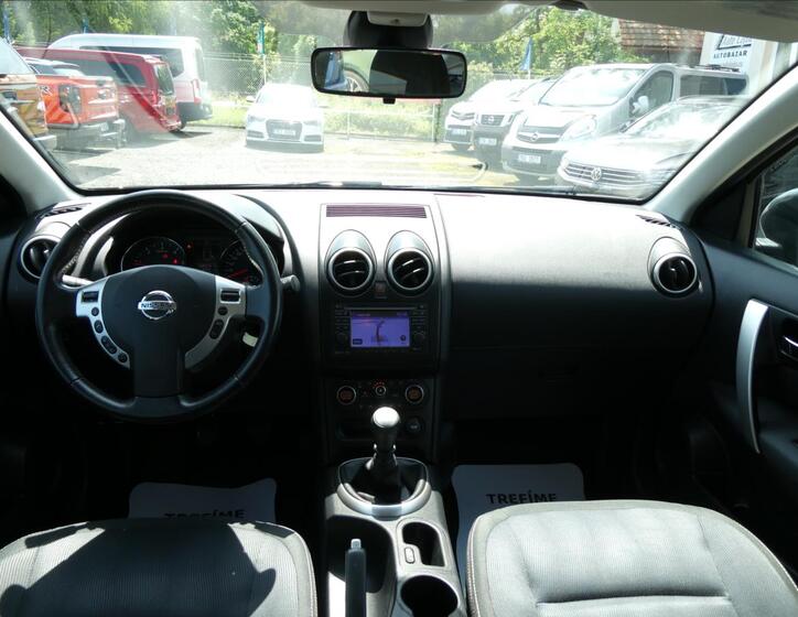 Nissan Qashqai 26