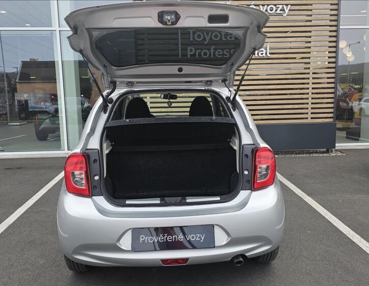 Nissan Micra 10