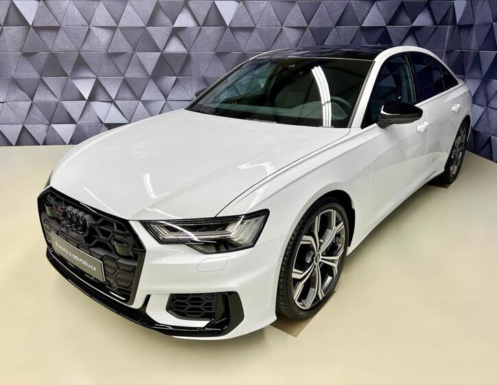 Audi S6 1