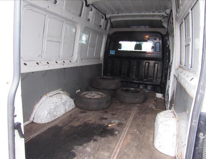Hyundai H 350 23