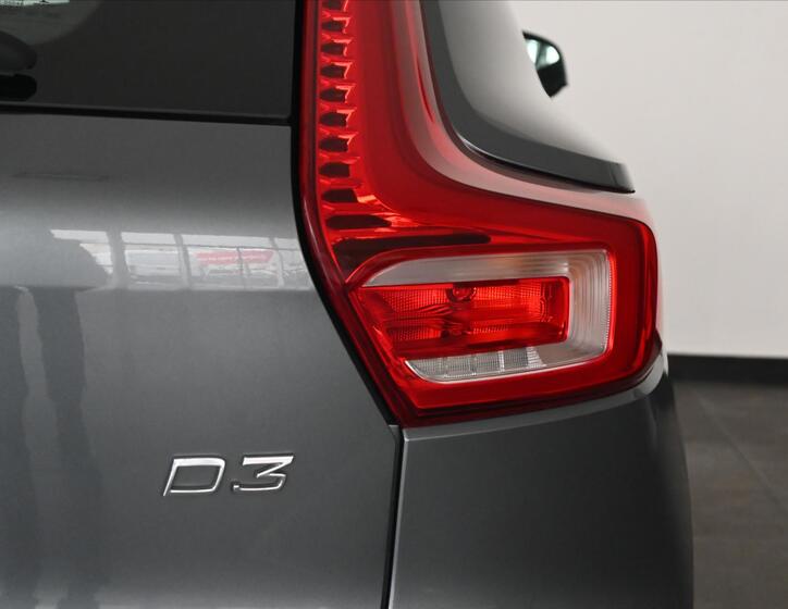 Volvo XC40 32
