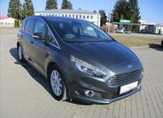 Ford S-MAX 6