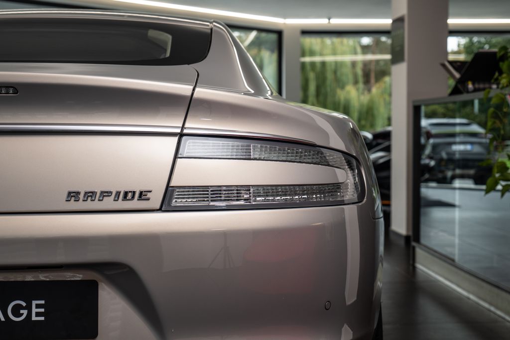Aston Martin Rapide