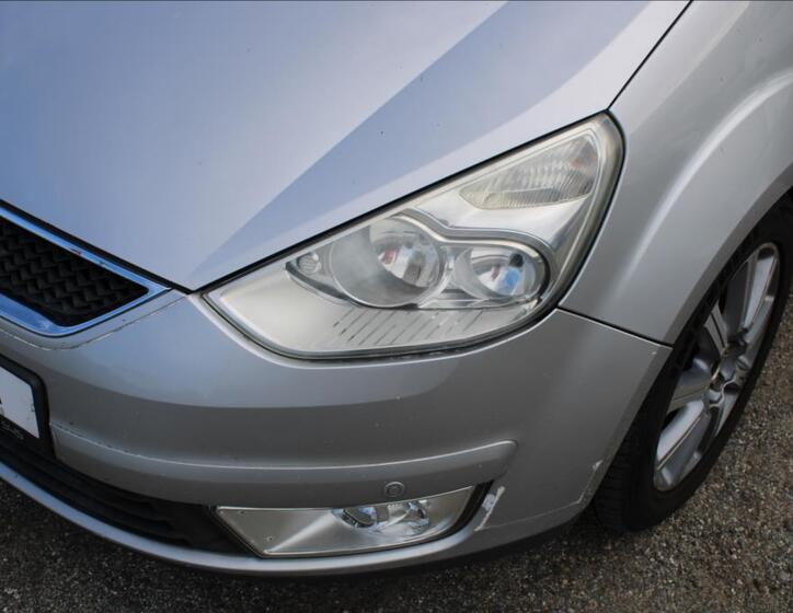 Ford Galaxy 21