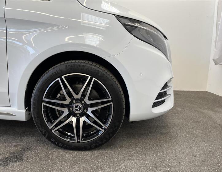 Mercedes-Benz Třídy V 28