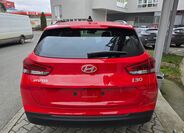 Hyundai i30 4
