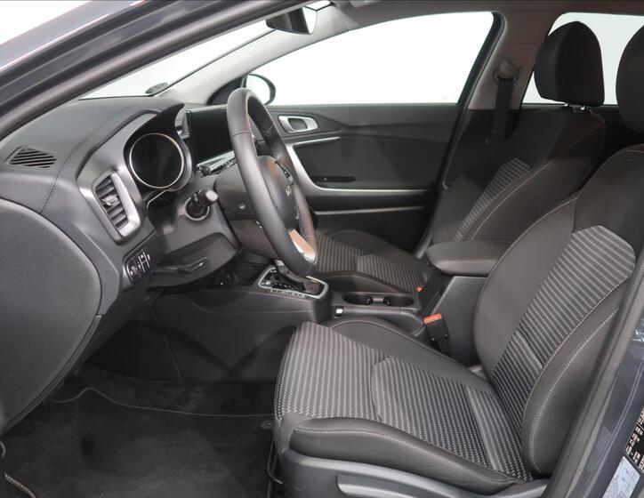 KIA Ceed 12