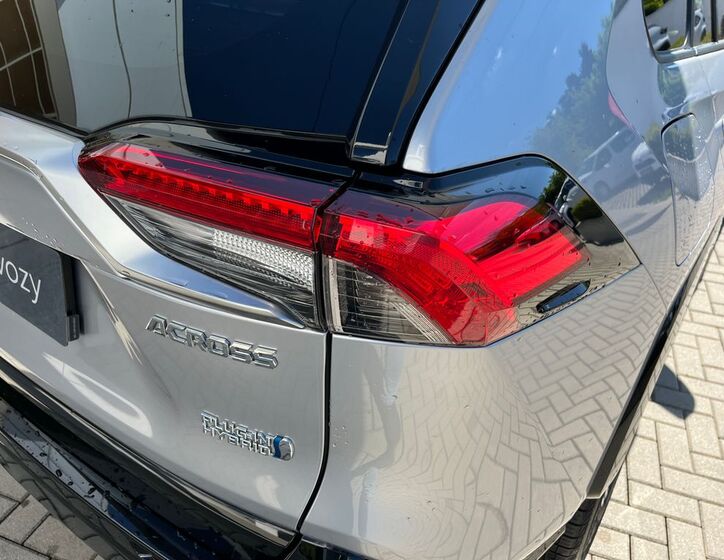 Suzuki Across 11