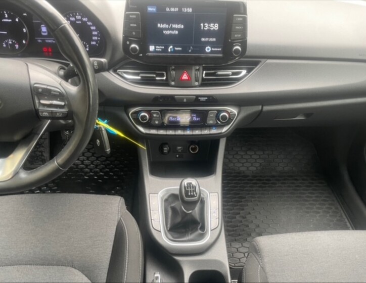 Hyundai i30 10
