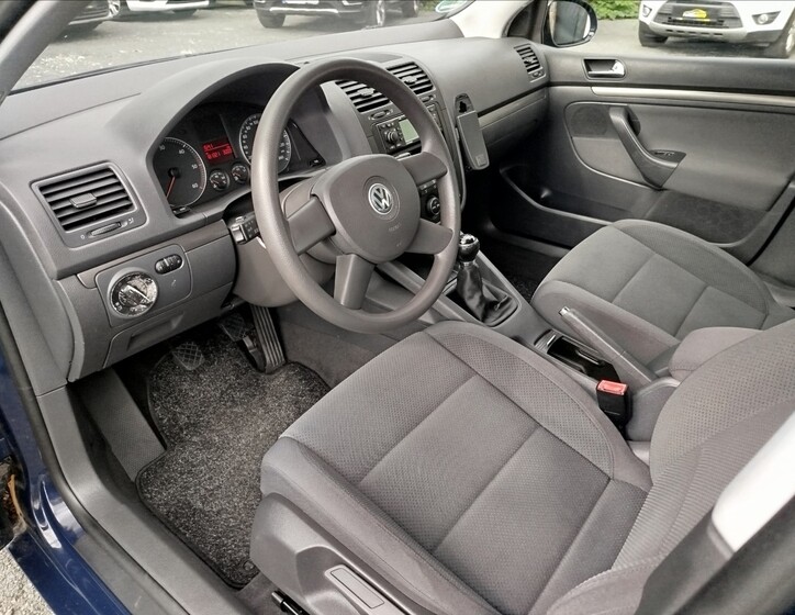 Volkswagen Golf 13