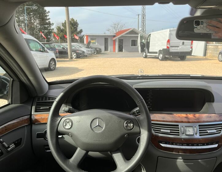 Mercedes-Benz Třídy S 24