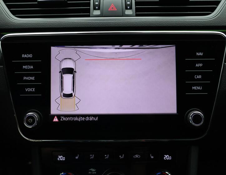 Škoda Superb 27