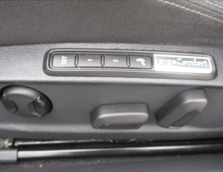 Volkswagen Passat 38