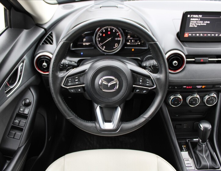 Mazda CX-3 10