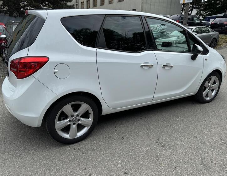 Opel Meriva 13
