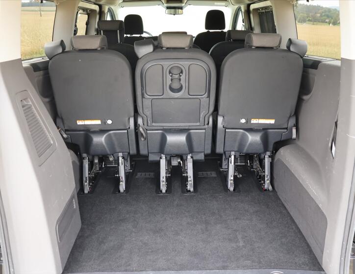 Ford Tourneo Custom 10