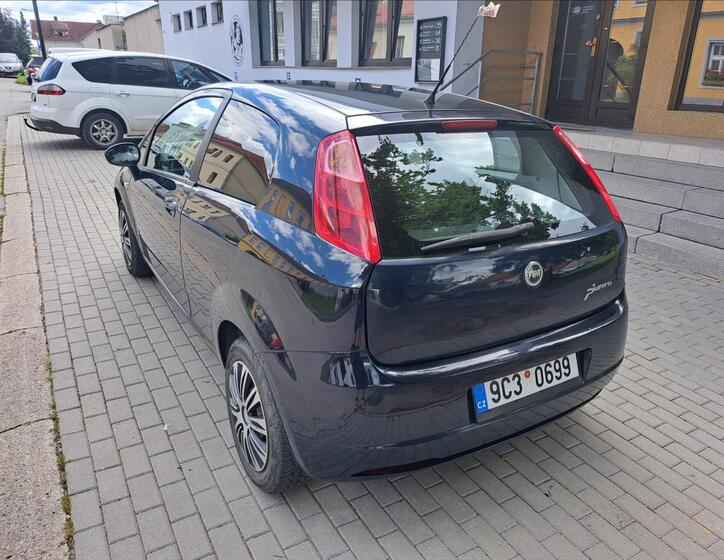Fiat Grande Punto 7