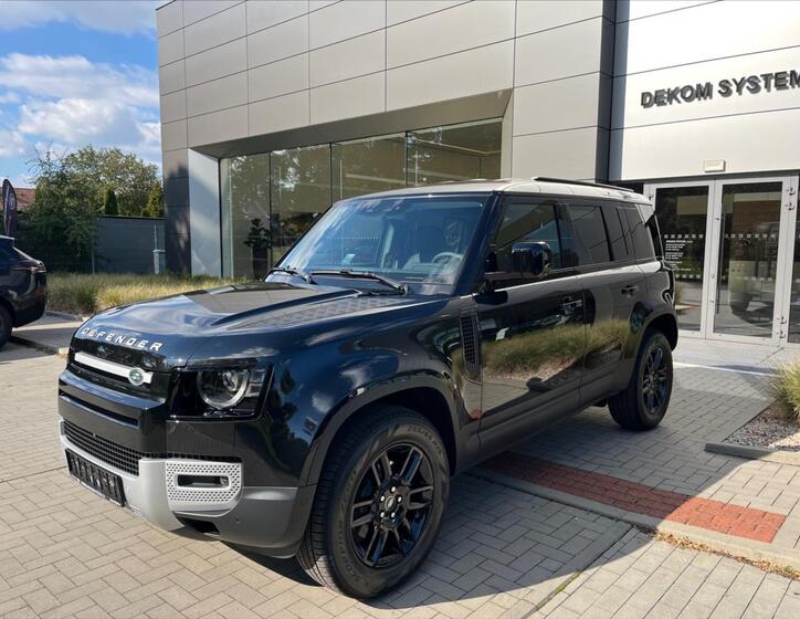 Land Rover Defender 1
