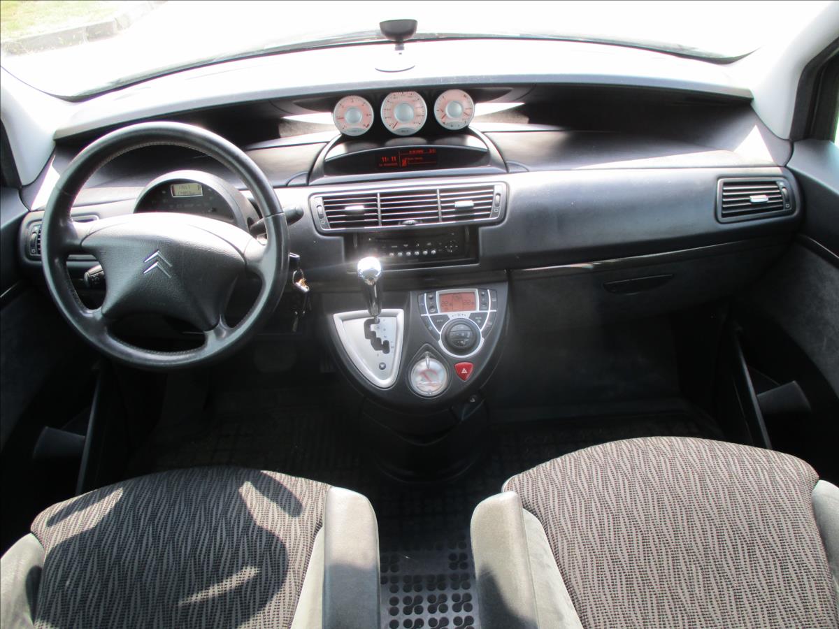 Citroën C8