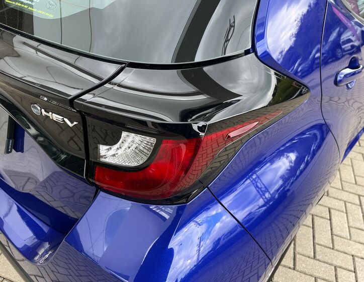 Toyota Yaris 11