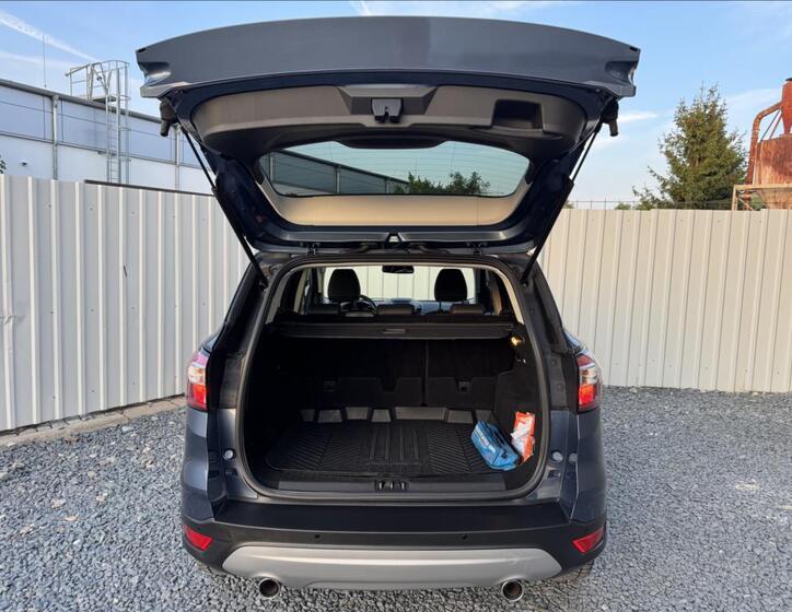 Ford Kuga 12