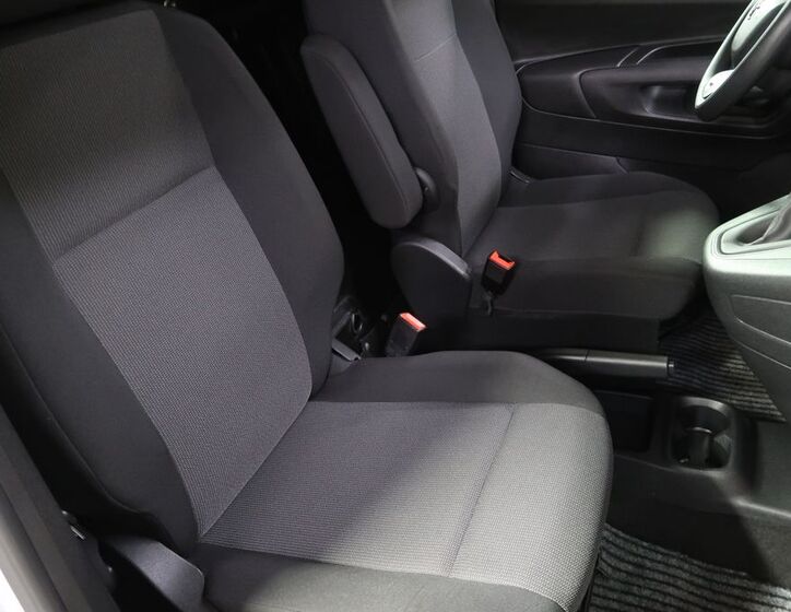 Toyota ProAce 12