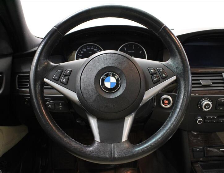 BMW Řada 5 18