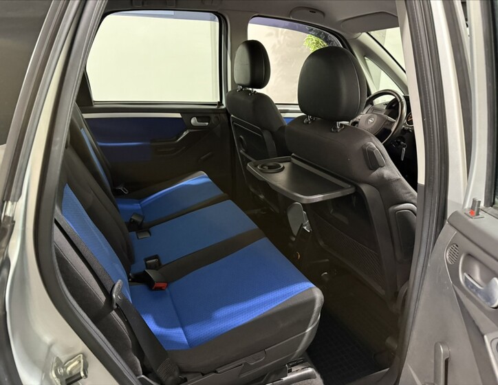 Opel Meriva 15