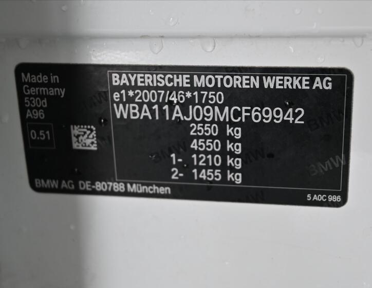 BMW Řada 5 8