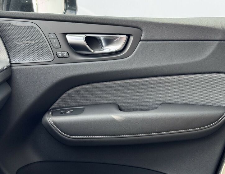 Volvo XC60 19