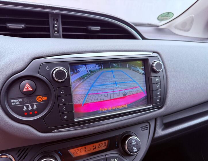 Toyota Yaris 18
