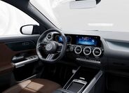 Mercedes-Benz GLA 7