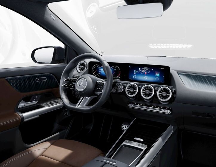 Mercedes-Benz GLA 7