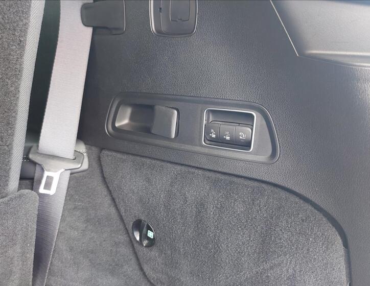 Mercedes-Benz GLS 18
