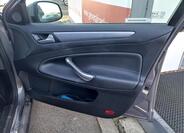 Ford Mondeo 19