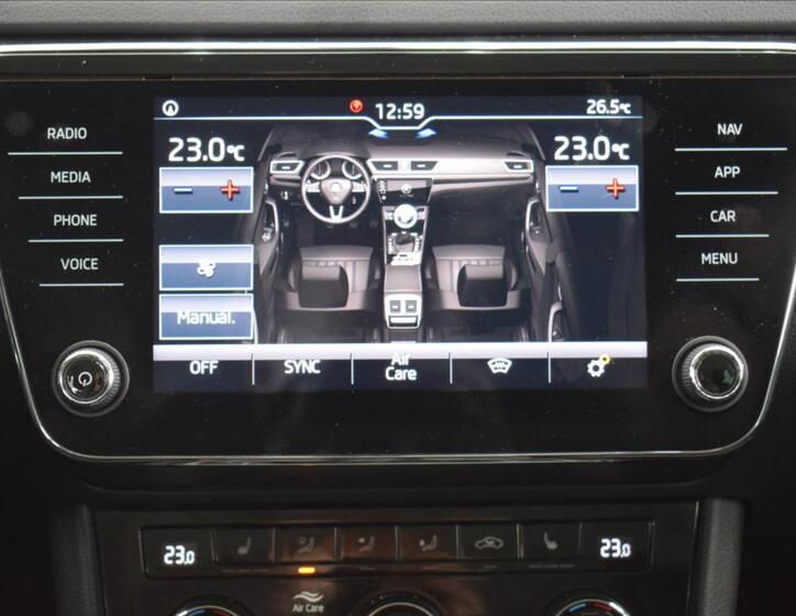 Škoda Superb 18