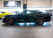 Ford Mustang 2