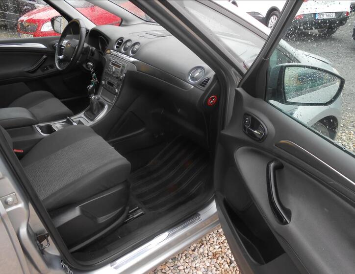 Ford S-MAX 20
