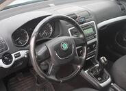 Škoda Octavia 12