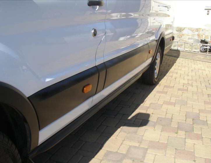 Ford Transit 10