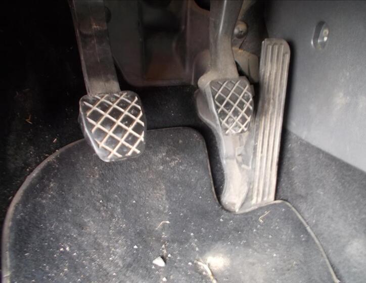 Volkswagen Golf 21