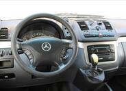 Mercedes-Benz Viano 13